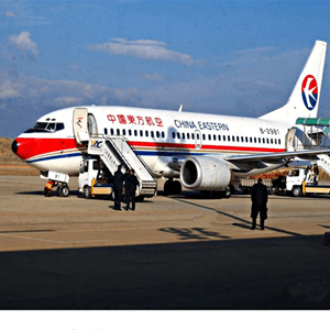 布拉克航空货运航空快运业稳步发展的原因是什么？
